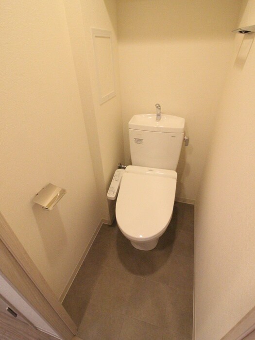 物件内観写真13　(トイレ)