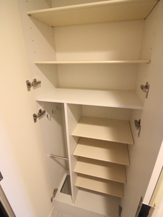 物件内観写真21　(靴箱)