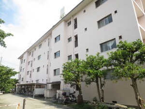 スカイハイツ辻崎外観写真
