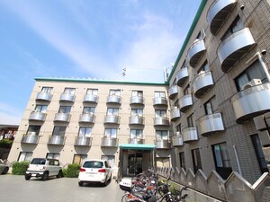 アビタシオン鴨川外観写真