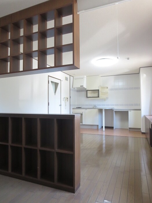 物件内観写真9　(居室)