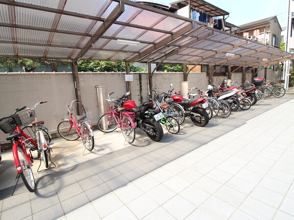 駐輪場