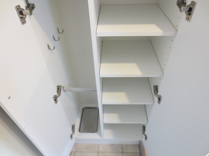 物件内観写真14　(靴箱)