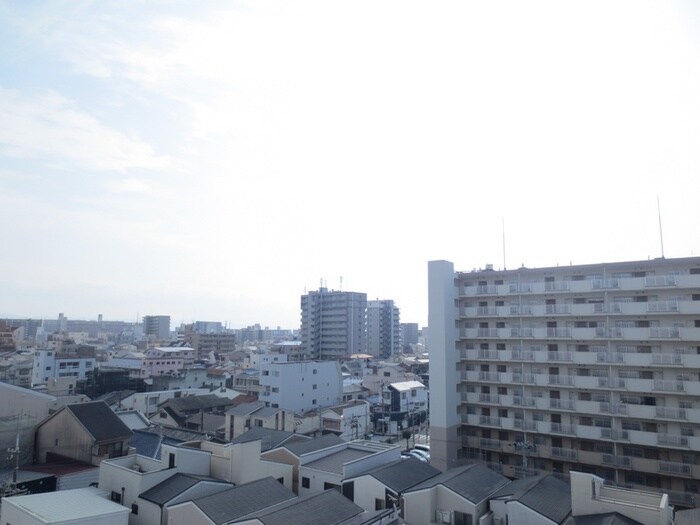 物件内観写真16　(洗濯機置場)