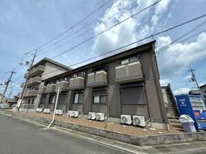 ドゥジェーム外観写真