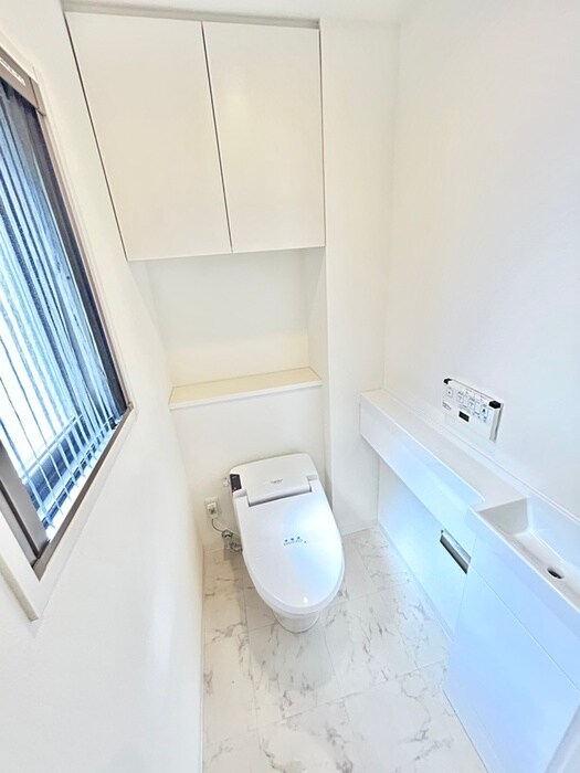 物件内観写真9　(トイレ)