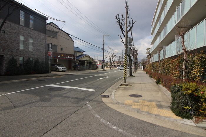 物件外観写真2　(周辺環境)