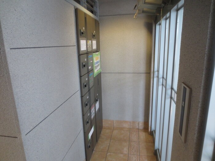 物件外観写真5　(建物設備)