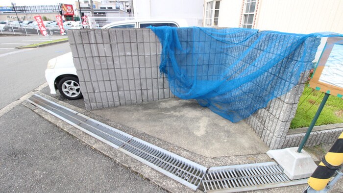 物件外観写真3　(建物設備)