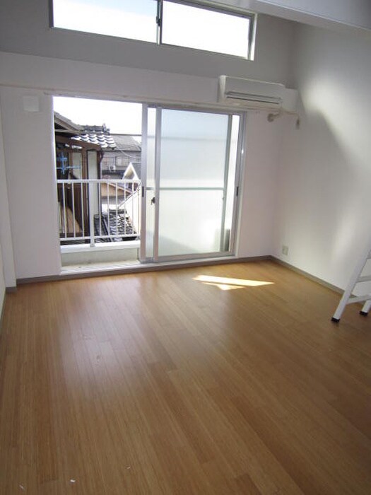 物件内観写真11　(居室)