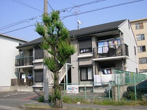 ロイヤルシャトー外観写真
