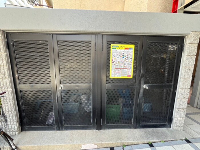 物件外観写真6　(建物設備)