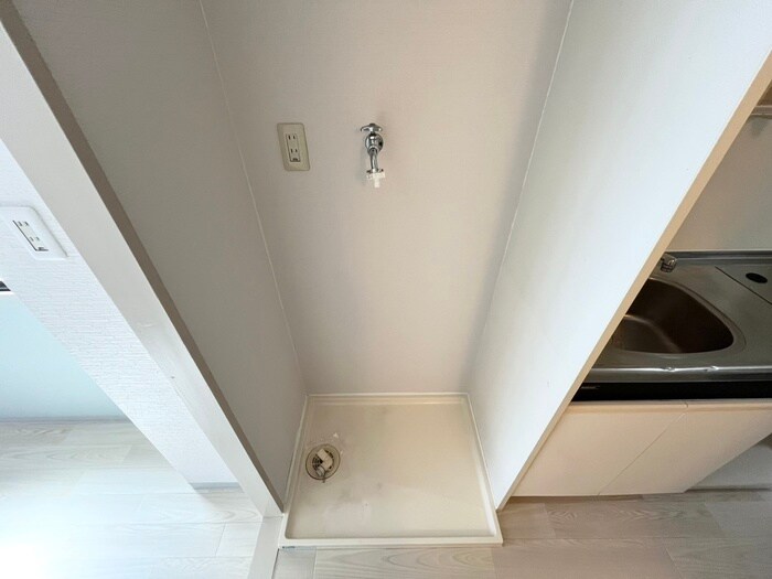 物件内観写真11　(洗濯機置場)