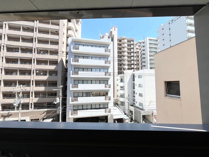 物件内観写真18　(室内からの展望)