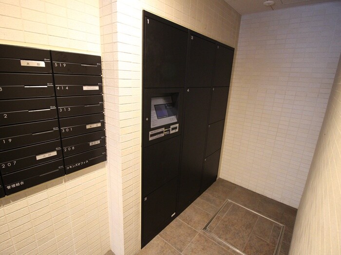 物件外観写真4　(建物設備)