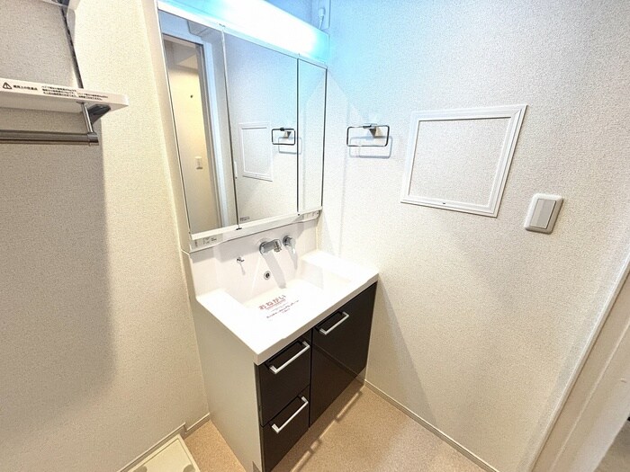 物件内観写真10　(洗面)