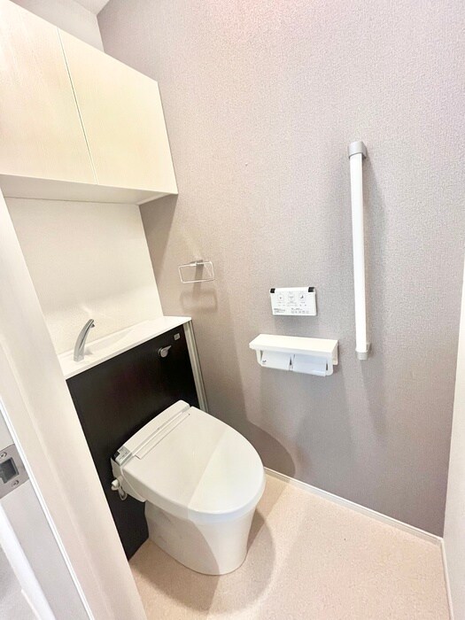 物件内観写真16　(トイレ)