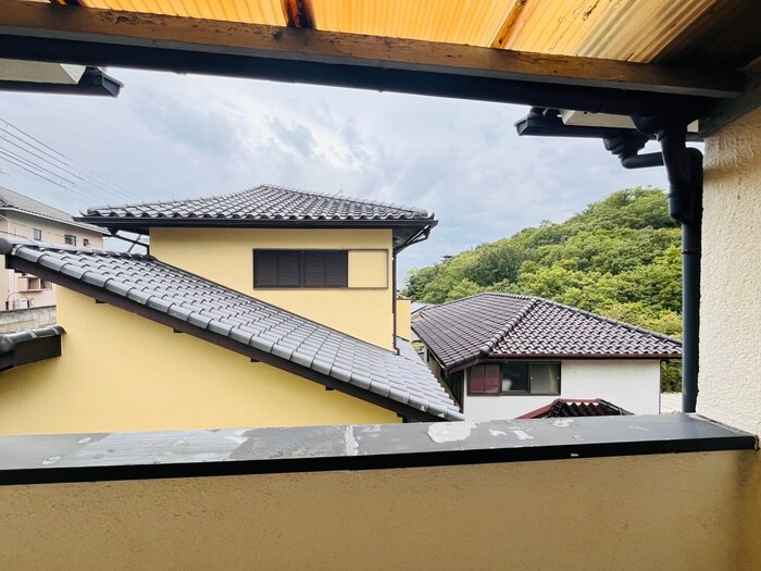 物件内観写真20　(室内からの展望)