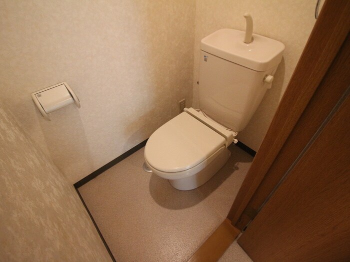 物件内観写真10　(トイレ)