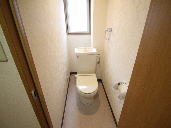 物件内観写真12　(トイレ)