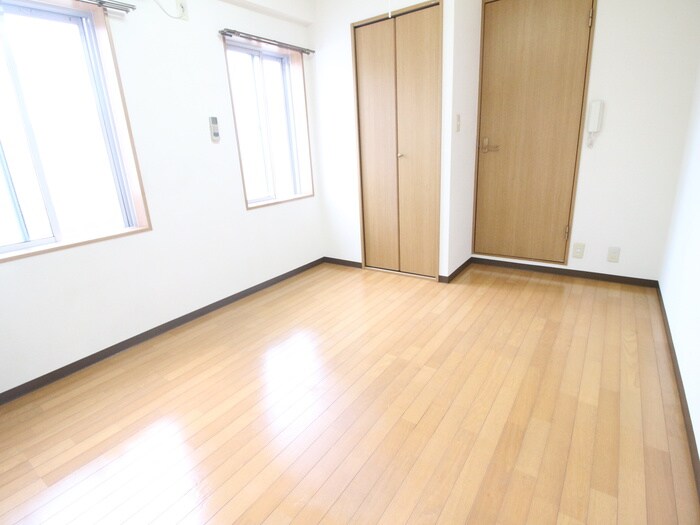 物件内観写真12　(居室)