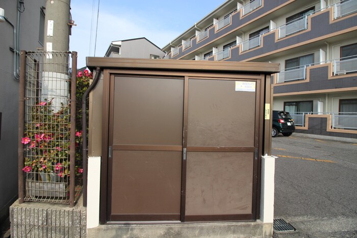 物件外観写真6　(建物設備)