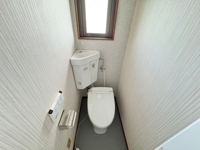 物件内観写真10　(トイレ)