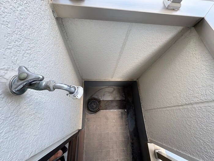 物件内観写真12　(洗濯機置場)