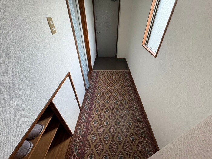 物件内観写真16　(廊下)