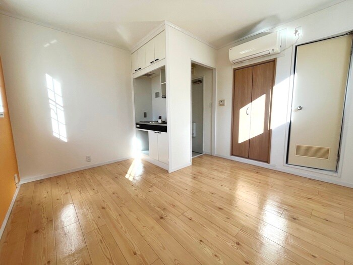 物件内観写真22　(居室)