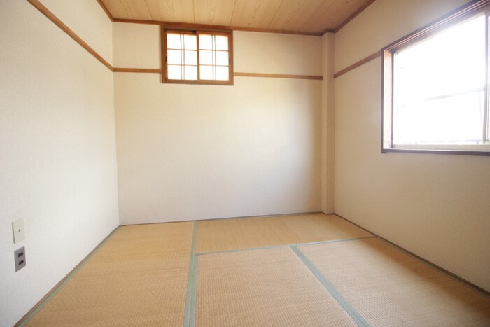 物件内観写真18　(居室)