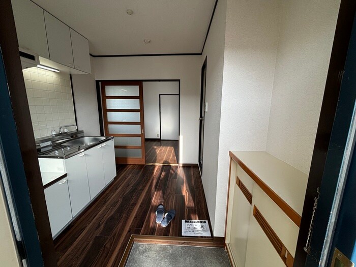 物件内観写真4　(居室)