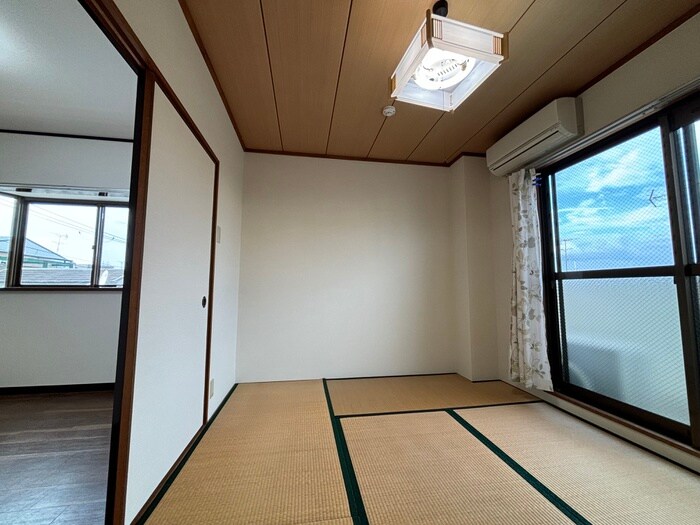 物件内観写真15　(居室)