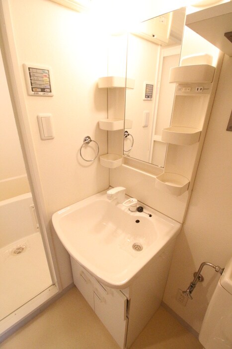 物件内観写真10　(洗面)