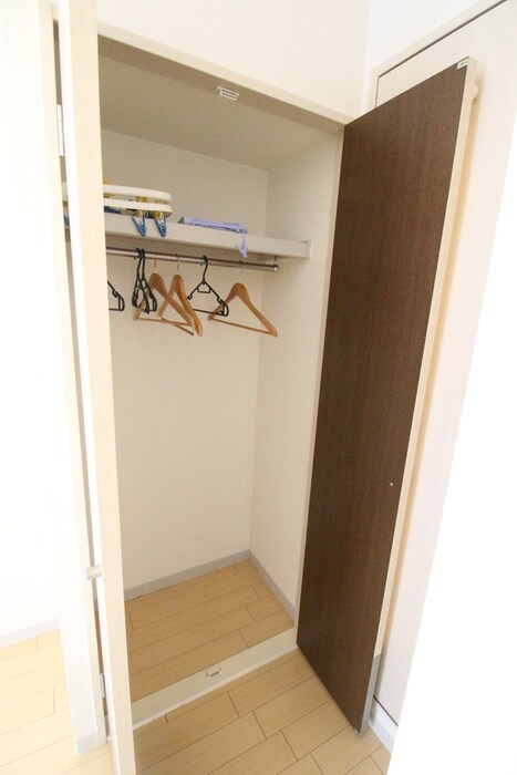 物件内観写真15　(収納)