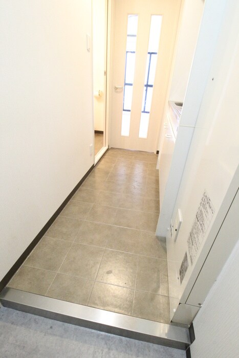 物件内観写真17　(廊下)