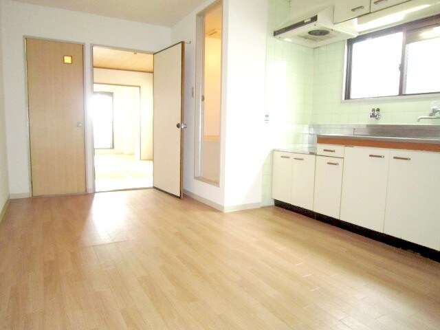 物件内観写真7　(居室)