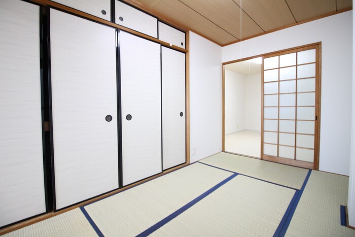 物件内観写真9　(居室)