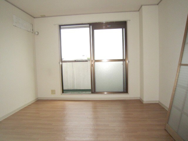 物件内観写真13　(居室)