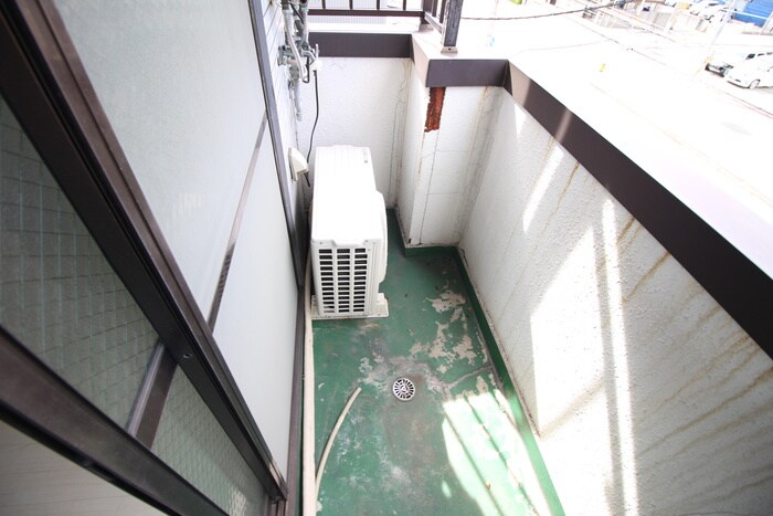 物件内観写真15　(洗濯機置場)