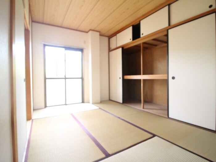 物件内観写真10　(居室)