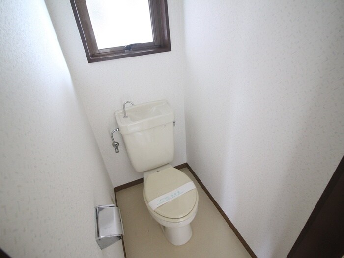 物件内観写真13　(トイレ)