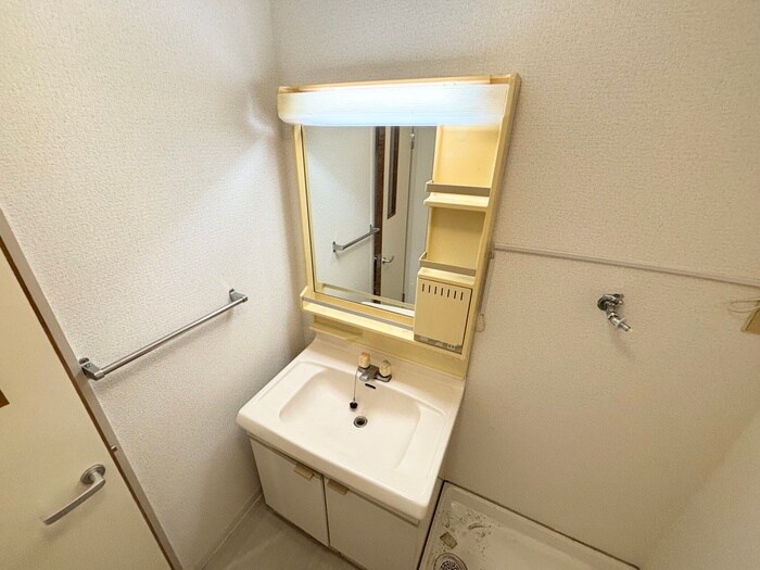 物件内観写真13　(洗面)