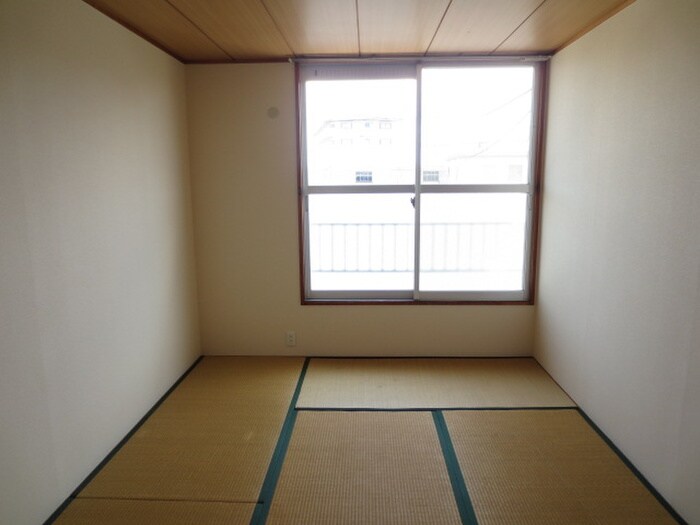 物件内観写真13　(居室)