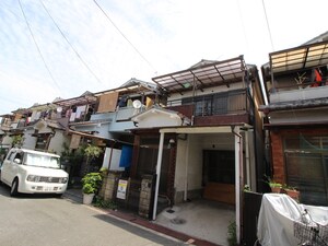 MAYUMIハウス300号館舞台外観写真