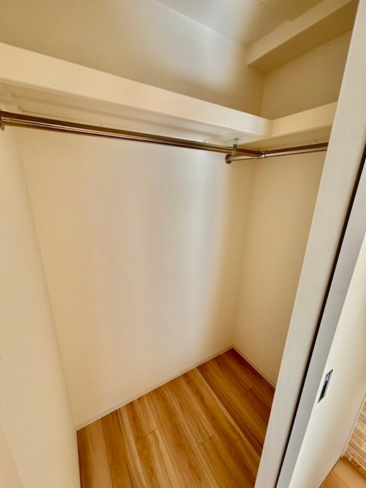 物件内観写真18　(収納)