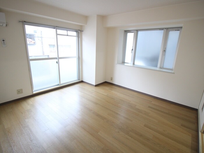 物件内観写真6　(居室)