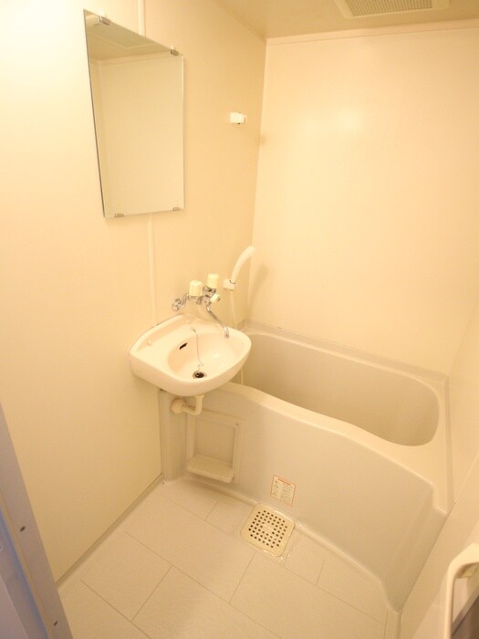 物件内観写真8　(バス／シャワールーム等)