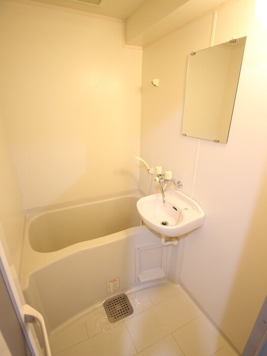 物件内観写真10　(バス／シャワールーム等)