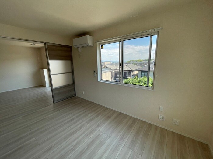 物件内観写真9　(居室)